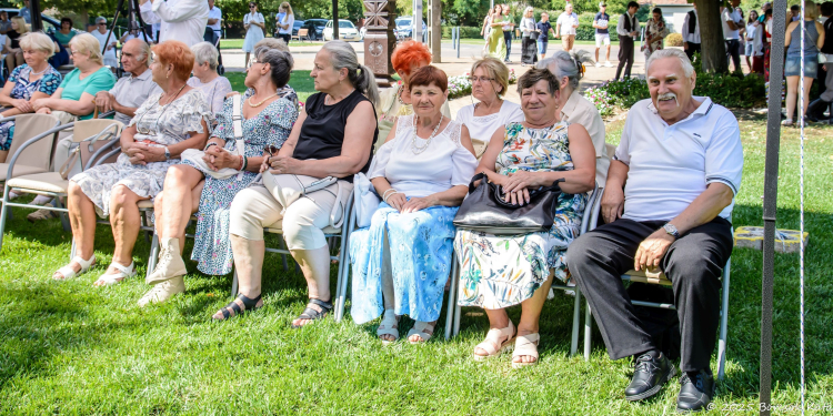 2025-08-20-án Központi Ünnepségen vettünk részt a Szent István téren