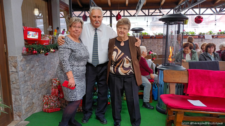 2025-12-12 Évzáró az Éden Park Étteremben-Tulipán utcai óvodások előadása